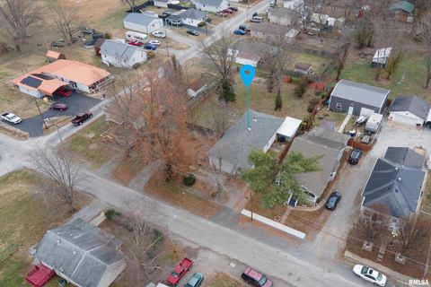 Tiny photo for 308 N WASHINGTON Boulevard, West Frankfort, IL 62896 (MLS # QC4270043)