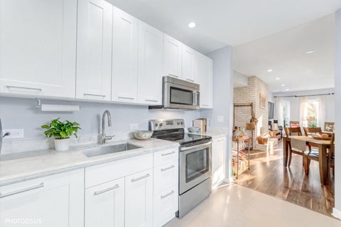 Tiny photo for 3462 N Sheffield Avenue #2S, Chicago, IL 60657 (MLS # 12722478)