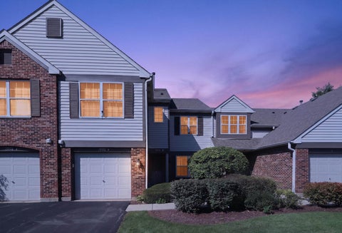 Photo of 1970 Gary Court #B, Schaumburg, IL 60193 (MLS # 12759060)
