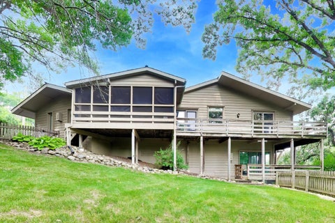 Tiny photo for 24283 N GRANDVIEW Drive, Lake Barrington, IL 60010 (MLS # 12709504)