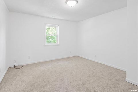 Tiny photo for 1560 Lick Creek Road, Anna, IL 62906 (MLS # EB458925)