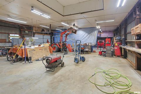 Tiny photo for 1560 Lick Creek Road, Anna, IL 62906 (MLS # EB458925)