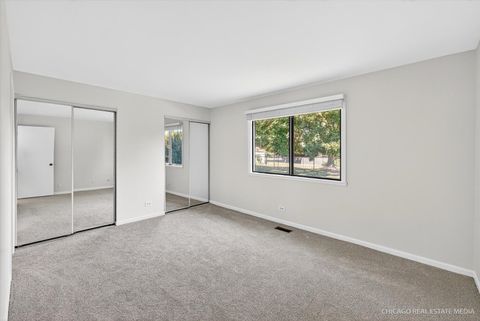 Tiny photo for 1069 Mohegan Lane, Schaumburg, IL 60193 (MLS # 12493358)