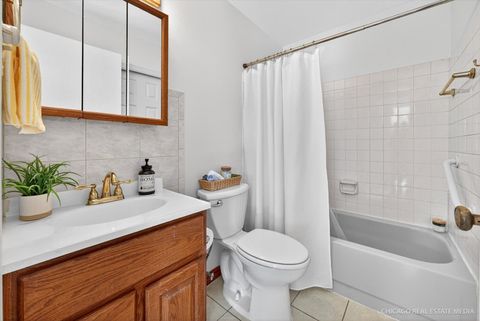 Tiny photo for 1069 Mohegan Lane, Schaumburg, IL 60193 (MLS # 12493358)