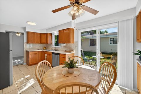Tiny photo for 1069 Mohegan Lane, Schaumburg, IL 60193 (MLS # 12493358)