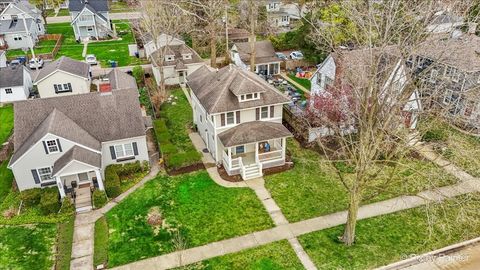 Tiny photo for 1028 S 4th Street, St. Charles, IL 60174 (MLS # 12620717)