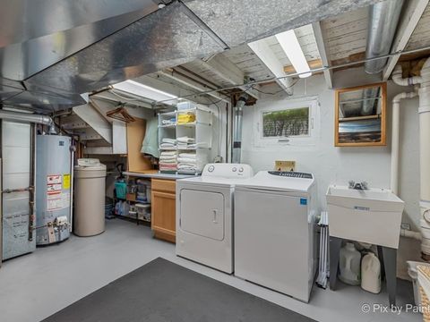 Tiny photo for 1028 S 4th Street, St. Charles, IL 60174 (MLS # 12620717)