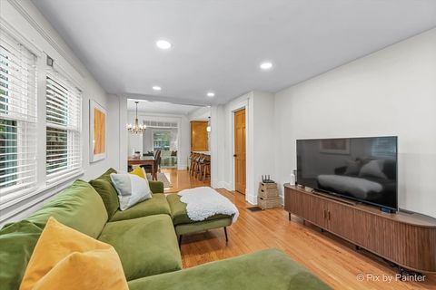 Tiny photo for 1028 S 4th Street, St. Charles, IL 60174 (MLS # 12620717)