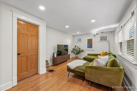 Tiny photo for 1028 S 4th Street, St. Charles, IL 60174 (MLS # 12620717)