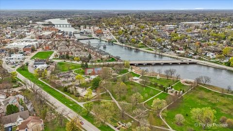 Tiny photo for 1028 S 4th Street, St. Charles, IL 60174 (MLS # 12620717)