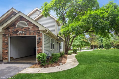Tiny photo for 1051 Rockport Drive #1051, Carol Stream, IL 60188 (MLS # 12722143)