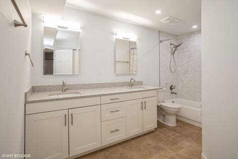 Tiny photo for 1051 Rockport Drive #1051, Carol Stream, IL 60188 (MLS # 12722143)