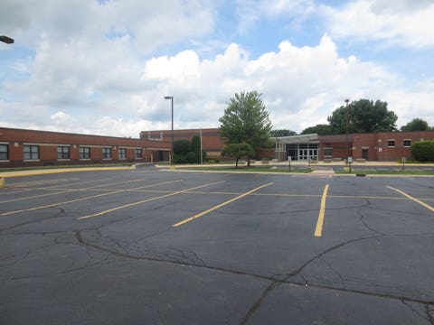Tiny photo for 1051 Rockport Drive #1051, Carol Stream, IL 60188 (MLS # 12722143)