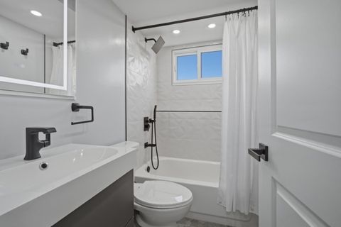 Tiny photo for 2469 Parkwood Lane, Des Plaines, IL 60018 (MLS # 12572768)