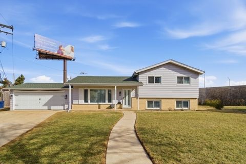 2469 Parkwood Lane Des Plaines IL 60018