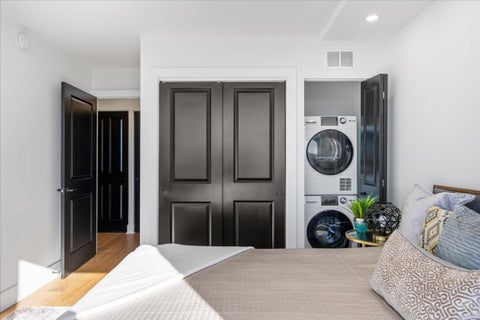 Tiny photo for 1560 N Sandburg Terrace #4003J, Chicago, IL 60610 (MLS # 12776122)