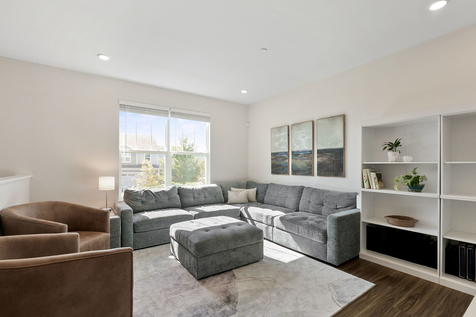2732 Fieldcrest Drive