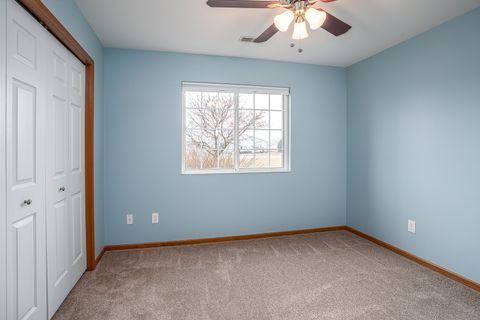 Tiny photo for 210 E Franklin Street #101, Eldridge, IA 52748 (MLS # 12549160)