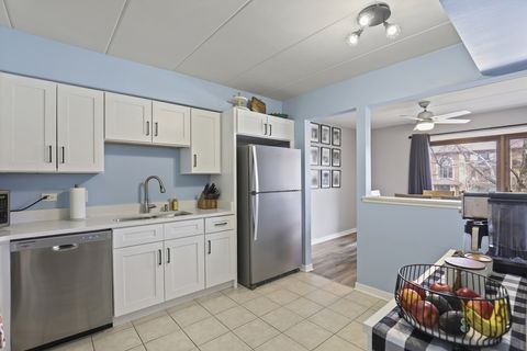 Tiny photo for 7301 Evergreen Drive #2B, Orland Park, IL 60462 (MLS # 12603541)