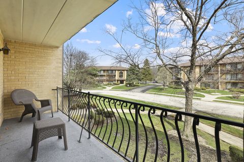 Tiny photo for 7301 Evergreen Drive #2B, Orland Park, IL 60462 (MLS # 12603541)