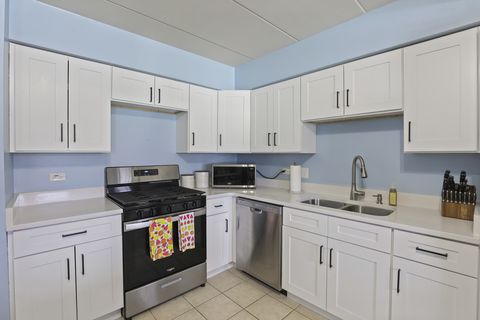 Tiny photo for 7301 Evergreen Drive #2B, Orland Park, IL 60462 (MLS # 12603541)