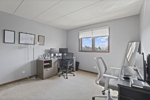 Tiny photo for 7301 Evergreen Drive #2B, Orland Park, IL 60462 (MLS # 12603541)