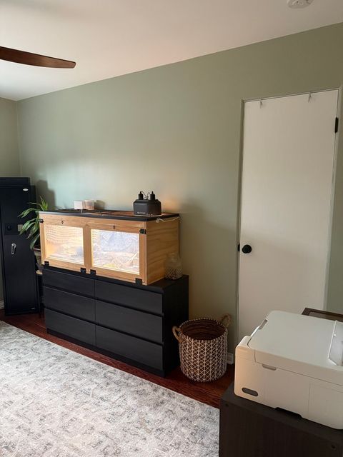 Tiny photo for 949 Kenyon Street, Downers Grove, IL 60516 (MLS # 12619325)