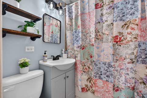 Tiny photo for 8856 S Komensky Avenue, Hometown, IL 60456 (MLS # 12691339)