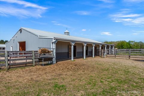 Tiny photo for 15917 Kishwaukee Valley Road, Woodstock, IL 60098 (MLS # 12263663)