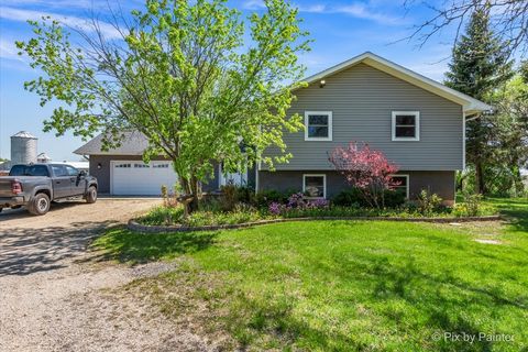 Tiny photo for 15917 Kishwaukee Valley Road, Woodstock, IL 60098 (MLS # 12263663)