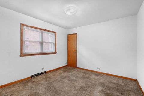 Tiny photo for 4343 W 109th Street, Oak Lawn, IL 60453 (MLS # 12521587)