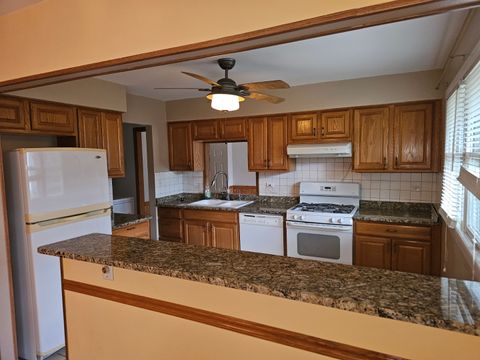 Tiny photo for 1133 E SAYLES Drive, Palatine, IL 60074 (MLS # 12482409)