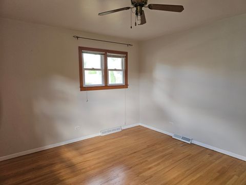 Tiny photo for 1133 E SAYLES Drive, Palatine, IL 60074 (MLS # 12482409)