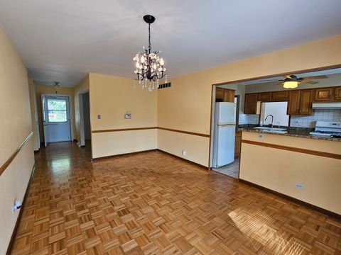 Tiny photo for 1133 E SAYLES Drive, Palatine, IL 60074 (MLS # 12482409)