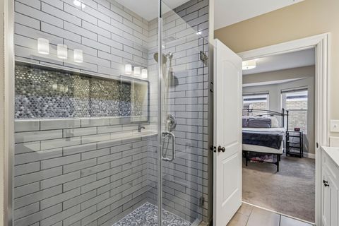 Tiny photo for 743 S Lombard Avenue, Oak Park, IL 60304 (MLS # 12706423)