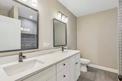 Tiny photo for 743 S Lombard Avenue, Oak Park, IL 60304 (MLS # 12706423)