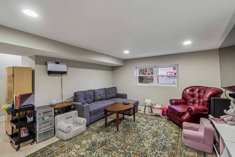Tiny photo for 743 S Lombard Avenue, Oak Park, IL 60304 (MLS # 12706423)