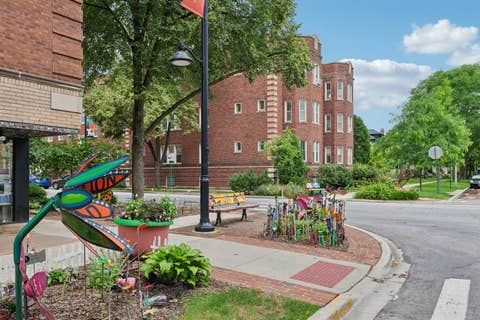 Tiny photo for 743 S Lombard Avenue, Oak Park, IL 60304 (MLS # 12706423)