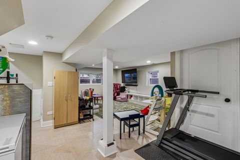 Tiny photo for 743 S Lombard Avenue, Oak Park, IL 60304 (MLS # 12706423)