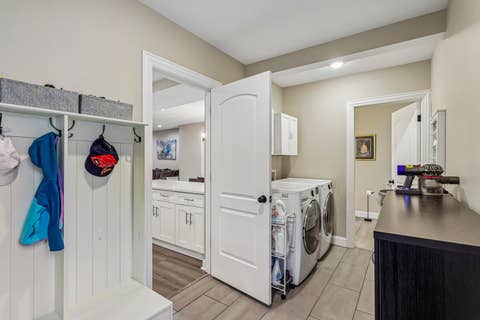 Tiny photo for 743 S Lombard Avenue, Oak Park, IL 60304 (MLS # 12706423)