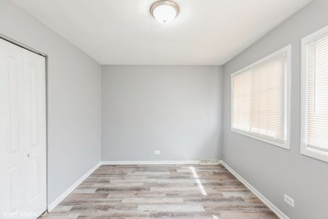 Tiny photo for Hazel Crest, IL 60429 (MLS # 12322358)