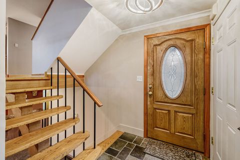 Tiny photo for 1413 Weyers Court, Schaumburg, IL 60193 (MLS # 12584979)