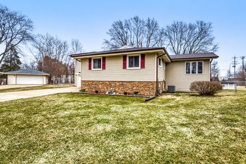 Tiny photo for 1413 Weyers Court, Schaumburg, IL 60193 (MLS # 12584979)