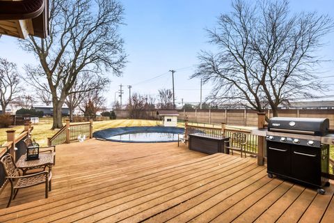 Tiny photo for 1413 Weyers Court, Schaumburg, IL 60193 (MLS # 12584979)