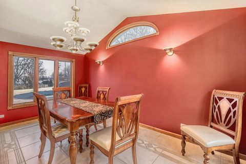 Tiny photo for 1413 Weyers Court, Schaumburg, IL 60193 (MLS # 12584979)