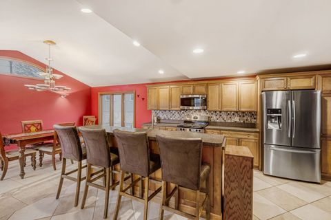 Tiny photo for 1413 Weyers Court, Schaumburg, IL 60193 (MLS # 12584979)