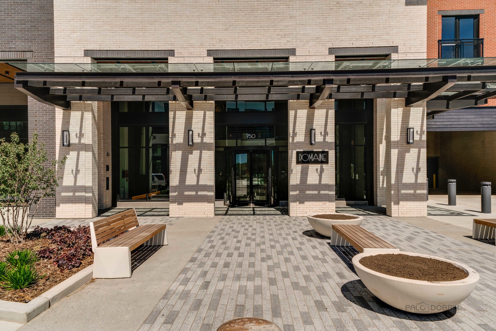 750 Hawthorn Row 2107