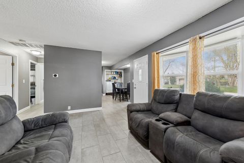 Tiny photo for 80 Birch Street, Carpentersville, IL 60110 (MLS # 12622959)