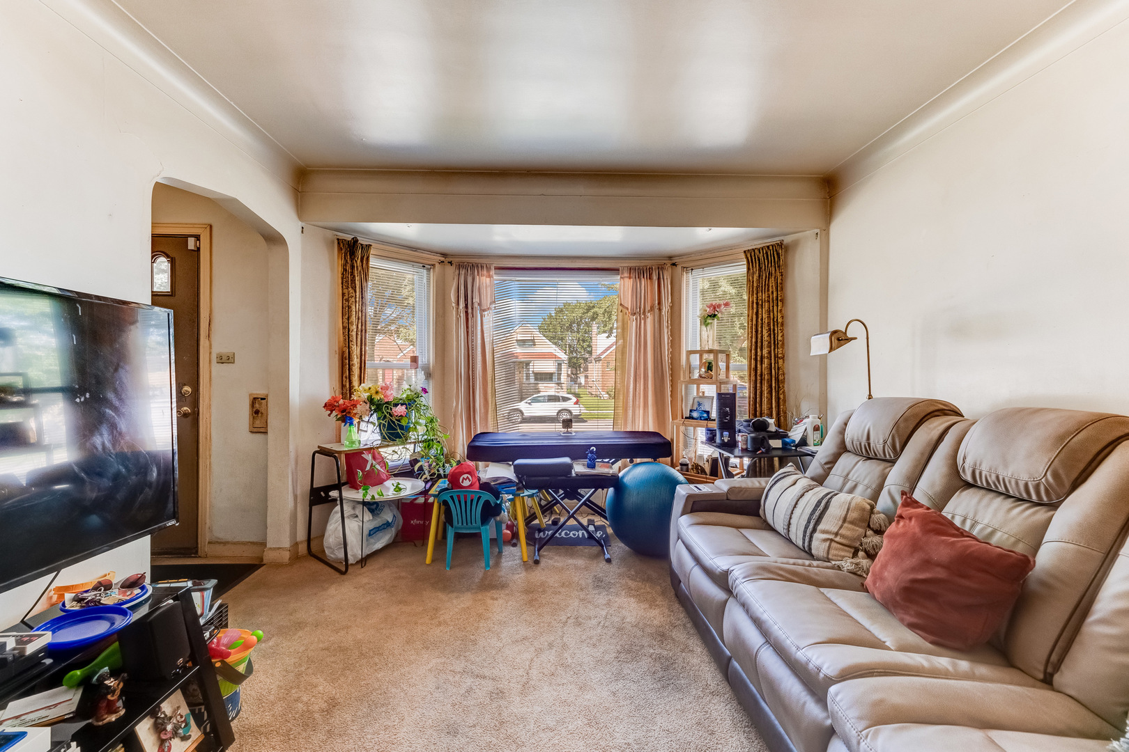 7917 S Christiana Avenue