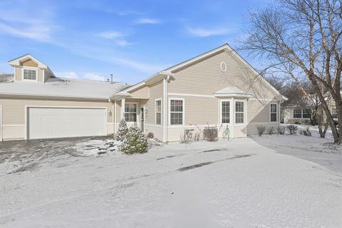 Photo of 11676 River Terrace, Huntley, IL 60142 (MLS # 12546403)